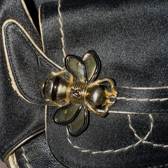 Authentic Louis Vuitton Bee High Heel Sandals 9.5 w/box - Picture 4 of 16